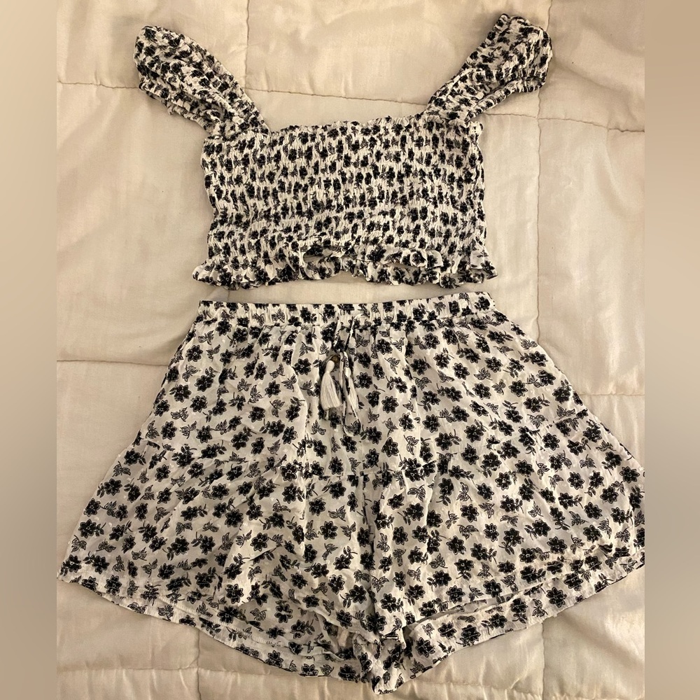 Matching Set, Size M